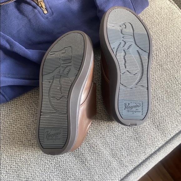 Casual kids shoes  Brand NEW never used - Picture 3 of 4